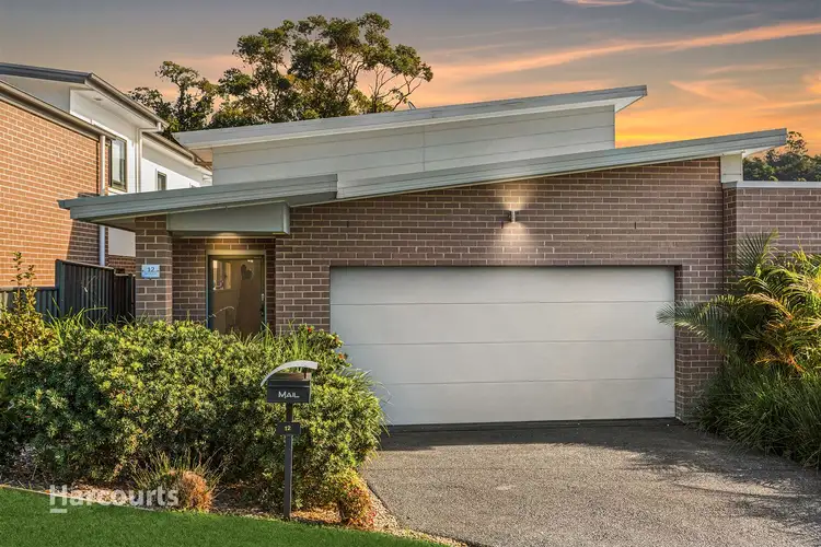12 Red Gum Road, Albion Park NSW 2527