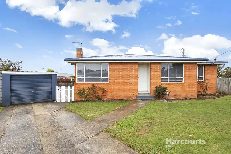 1 Ronald Crescent