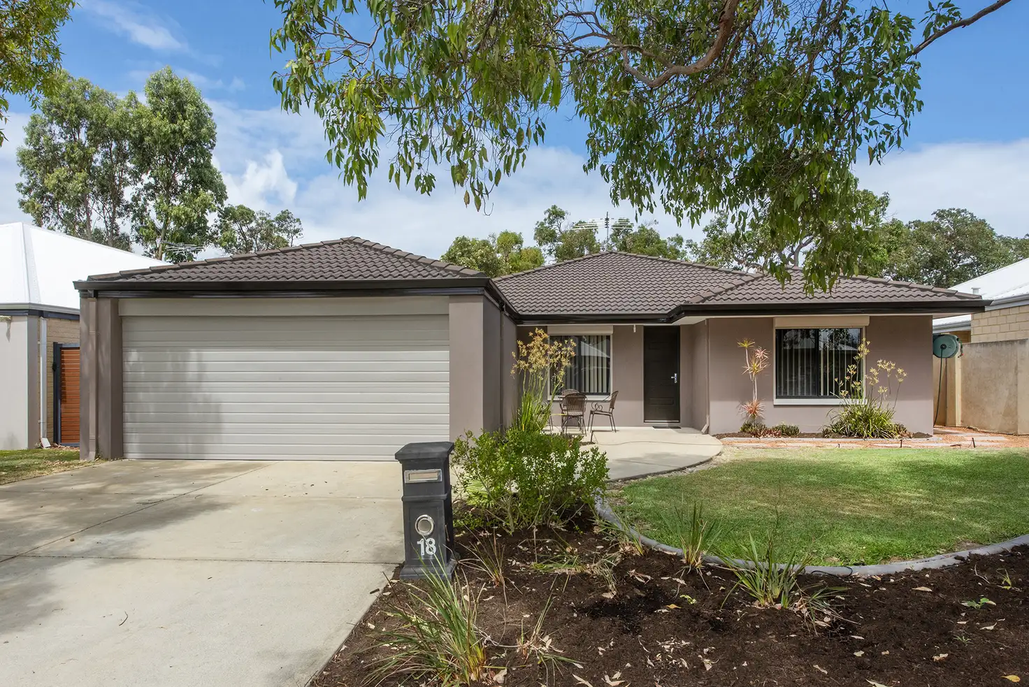 Main view of Homely house listing, 18 Honeydew Trail, Wannanup WA 6210
