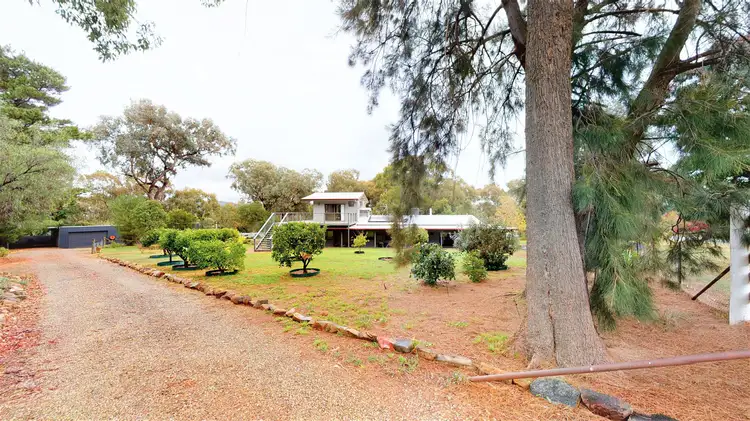 356 Bartley Street, Cootamundra NSW 2590