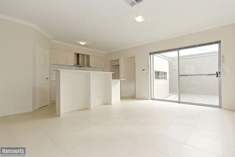 Sixth view of Homely house listing, 20 Affable Way, Atwell WA 6164