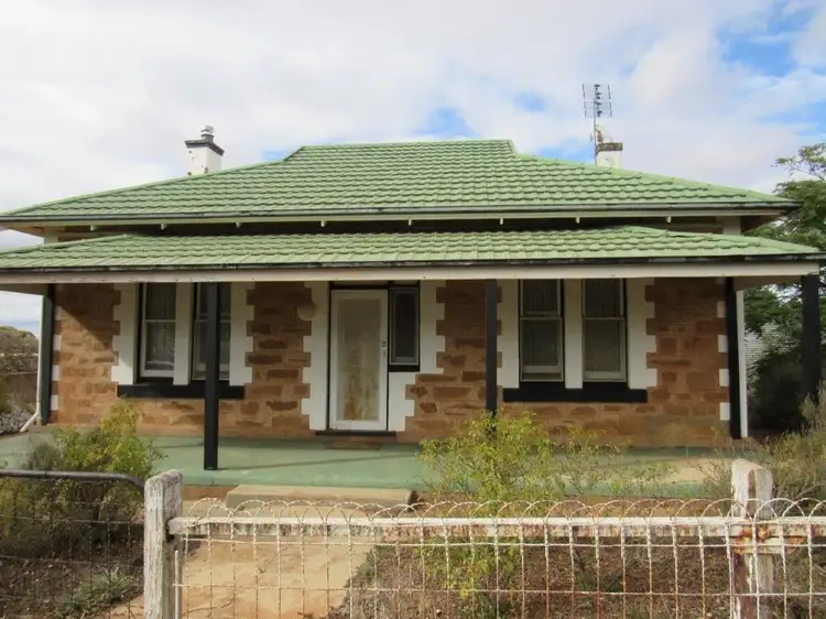 42 Hurlstone Street, Peterborough SA 5422