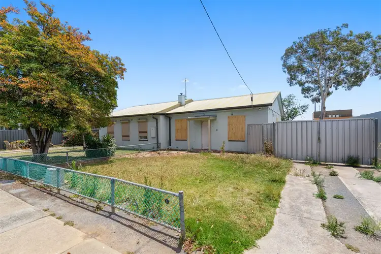 4 Preston St, Blair Athol SA 5084