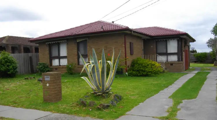 Main view of Homely house listing, 35 Bundeena Avenue, Keysborough VIC 3173
