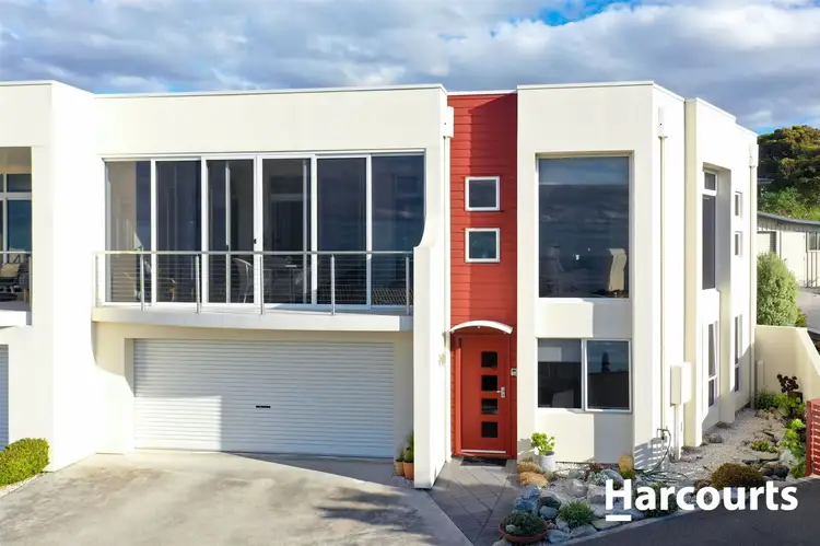 2/5 Clarke, Bridport TAS 7262