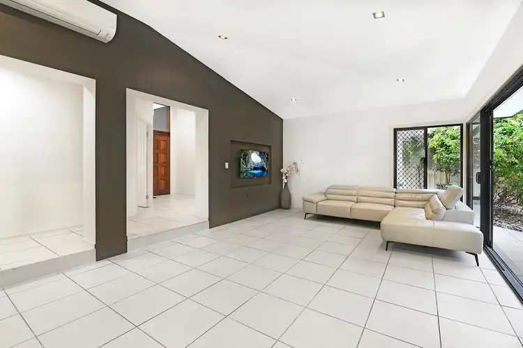 Fourth view of Homely house listing, 52 Ingles Circuit, Arundel QLD 4214