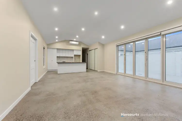2/10 Russell Street, Evandale TAS 7212
