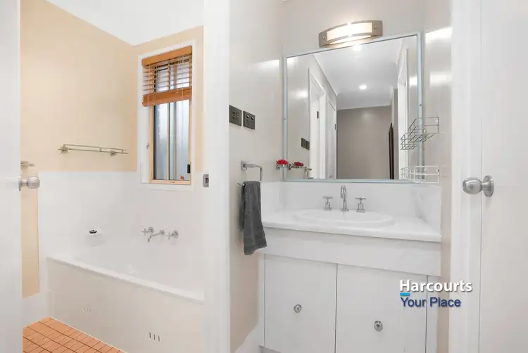 Fifth view of Homely house listing, 28 Barnard Crescent, Oakhurst NSW 2761