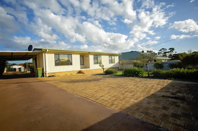 Main view of Homely house listing, 10 Daw Street, Ravensthorpe WA 6346