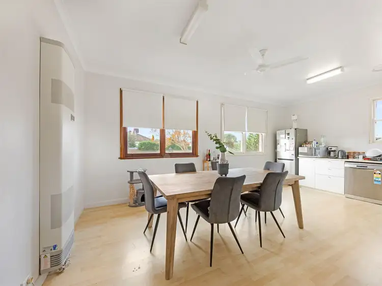Second view of Homely house listing, 34 Batchelor Crescent, Wangaratta VIC 3677