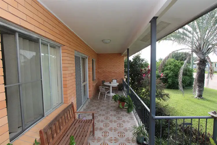 6 Fourth Street, Home Hill QLD 4806