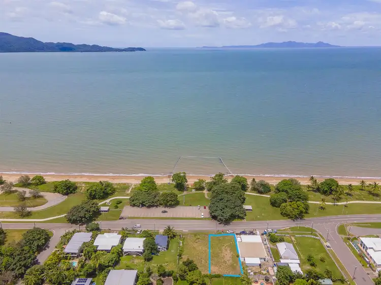 11 The Esplanade, Pallarenda QLD 4810