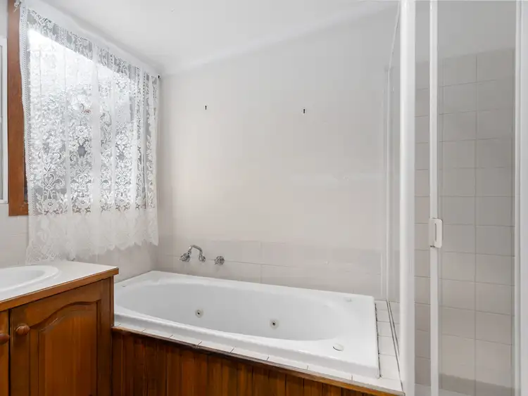 Fifth view of Homely house listing, 5 Goris Close, Bittern VIC 3918