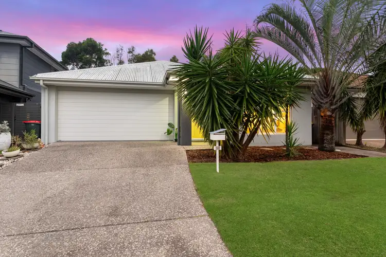 54 Dickson Crescent, North Lakes QLD 4509