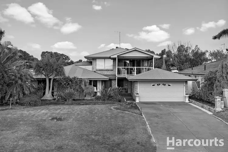 152 Mclarty Road, Halls Head WA 6210