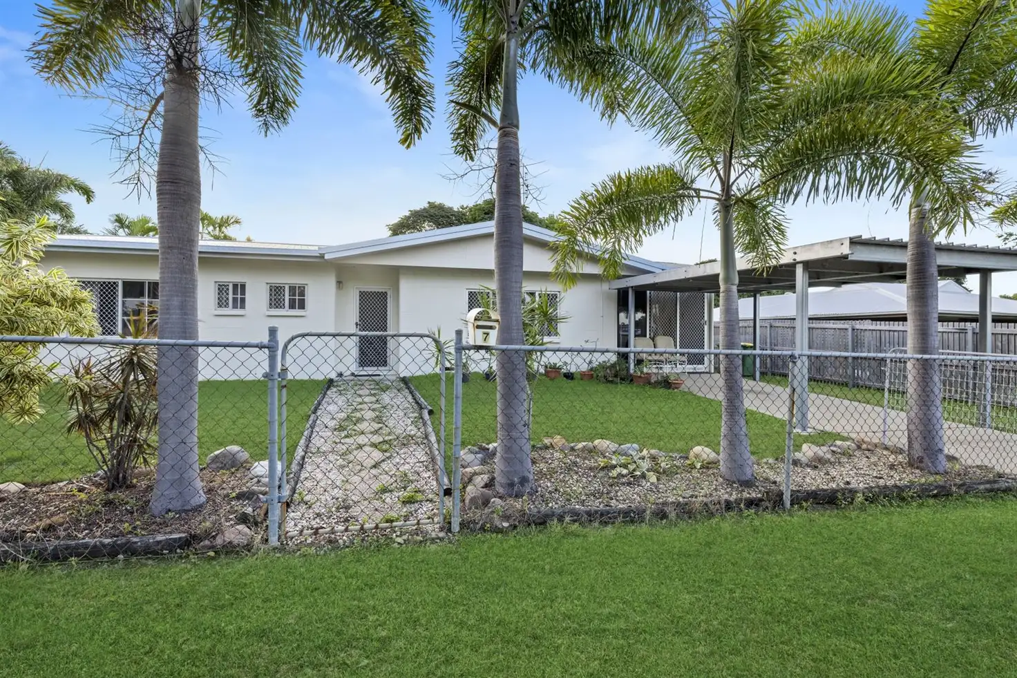 Main view of Homely house listing, 7 Hilltop Drive, Mount Louisa QLD 4814