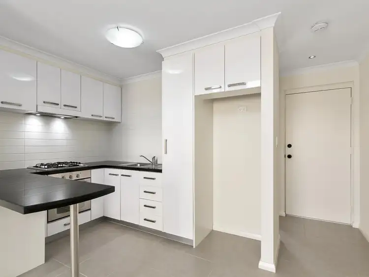 Sixth view of Homely house listing, 5/70 Durango Turn, Aubin Grove WA 6164