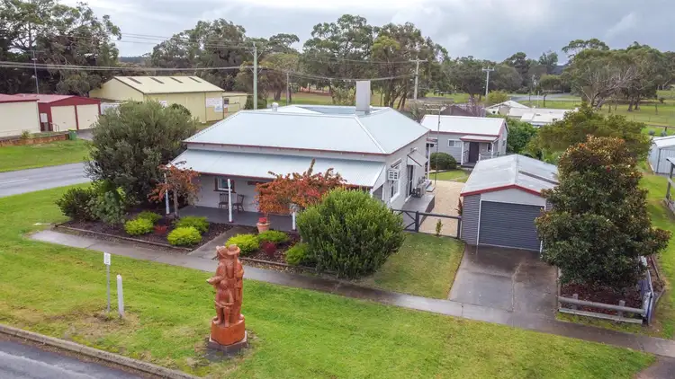 Second view of Homely house listing, 69 Greenham Street, Dartmoor VIC 3304
