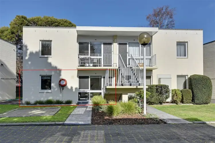 Second view of Homely apartment listing, 9/5 Beach Road, Sandy Bay TAS 7005