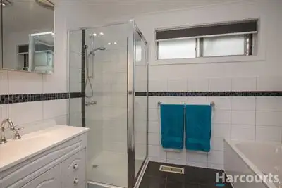 Sixth view of Homely house listing, 8 Orana Place, Epping VIC 3076