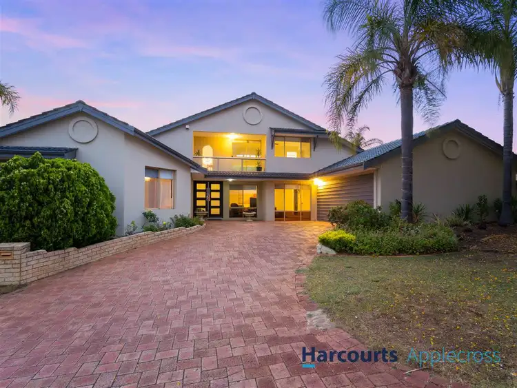 1 Paton Close, Winthrop WA 6150