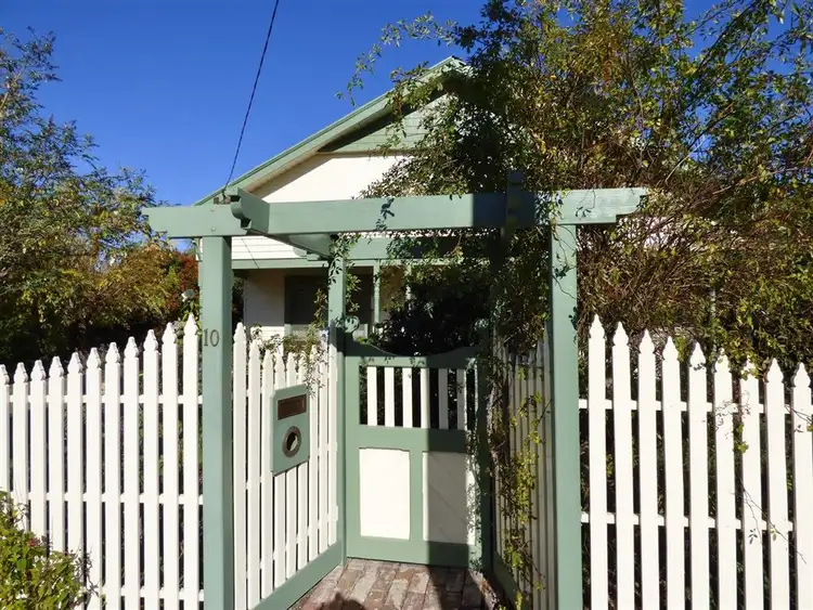 Fifth view of Homely house listing, 10 Railway Ave, Horsham VIC 3400