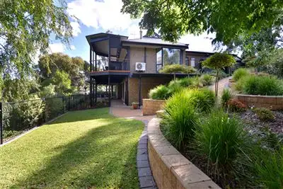 10 Gwendoline Court, Coromandel Valley SA