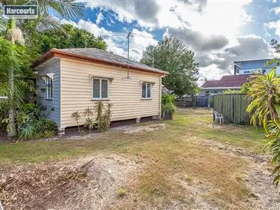 Second view of Homely house listing, 9 Robert Street, Clontarf QLD 4019