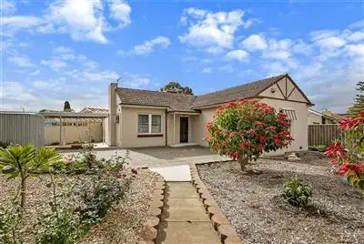 21 Rollison Road, Elizabeth Vale SA 5112