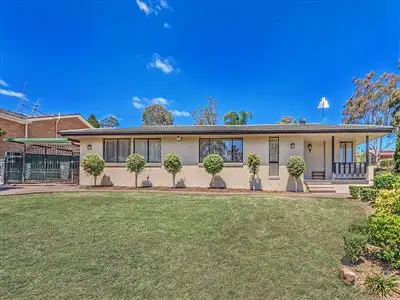 7 Bimbadeen Avenue, Bradbury NSW 2560
