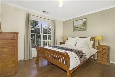 Sixth view of Homely house listing, 5 Morack Road, Vermont VIC 3133