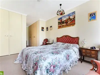 Sixth view of Homely house listing, 10 Parkdale Avenue, Horsley NSW 2530