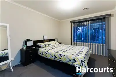 Sixth view of Homely house listing, 2 Medusa Court, Cranbourne VIC 3977