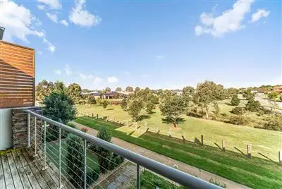 3 Arthur Walk, Mount Martha VIC 3934