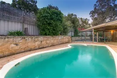 6 Moretti Retreat, Leda WA 6170