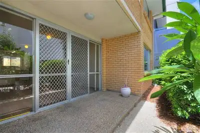 Fourth view of Homely unit listing, 3/2 Charles Avenue, Broadbeach QLD 4218