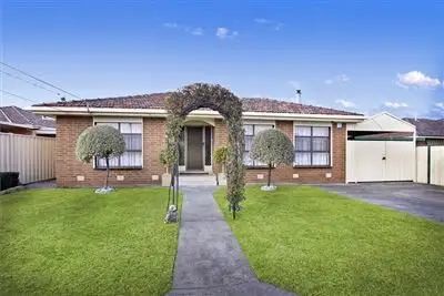 12 Nancye Drive, Lalor VIC 3075