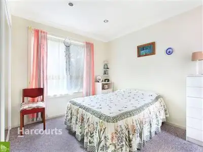 Fifth view of Homely house listing, 8 Stanthorpe Drive, Kanahooka NSW 2530