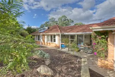 33 Diosma Drive, Coromandel Valley SA 5051