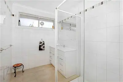 Fifth view of Homely house listing, 8 Hertford Place, Lalor VIC 3075