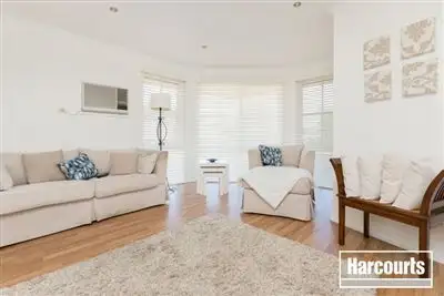 Second view of Homely house listing, 5 Hedgeley Drive, Berwick VIC 3806