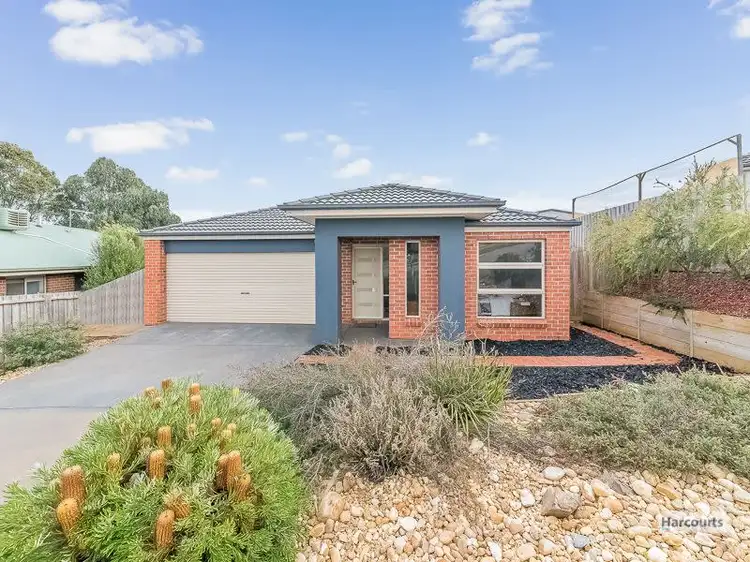 12 Kensington Square, Drouin VIC 3818