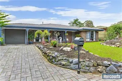 11 Lexcen Grove, Happy Valley SA 5159