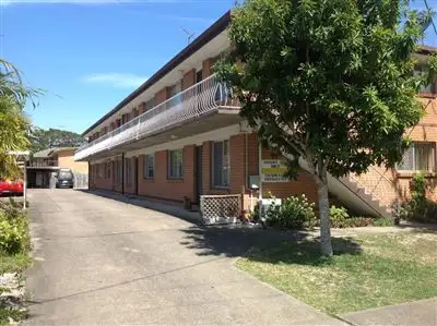 3/33 Middle Street, Labrador QLD