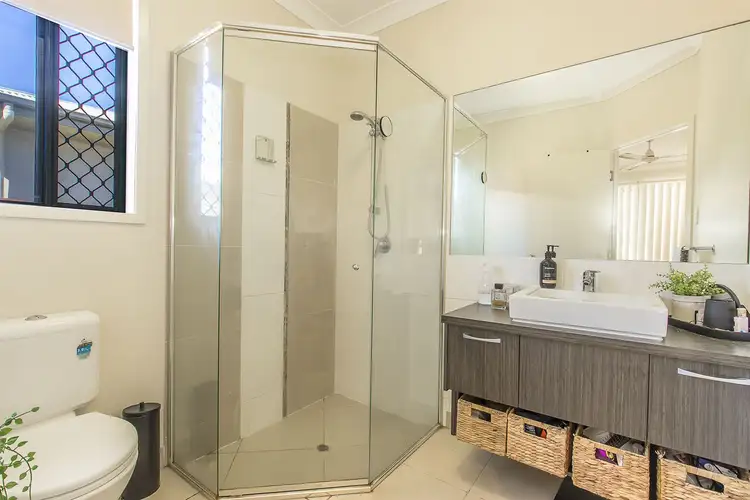 Seventh view of Homely house listing, 2 Glendower Street, Bushland Beach QLD 4818