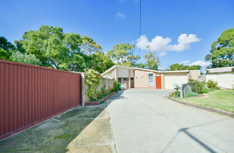 15 Vela Court, Rockingham WA 6168
