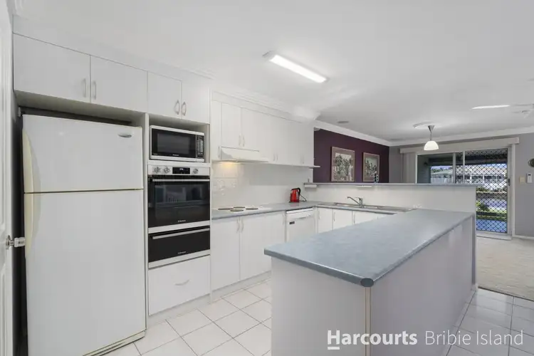 Fifth view of Homely semi-detached listing, 1/63 Phoenix Avenue, Bongaree QLD 4507