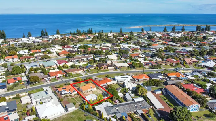 Third view of Homely house listing, 8 Joseph Road, Safety Bay WA 6169