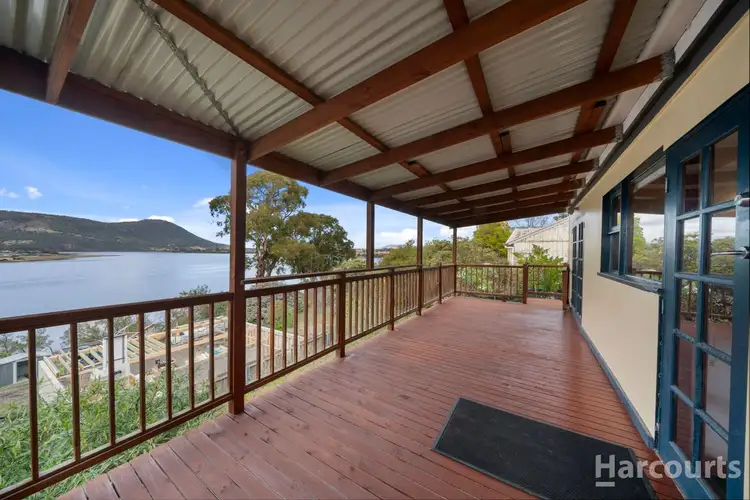 15 Wendourie Parade, Austins Ferry TAS 7011