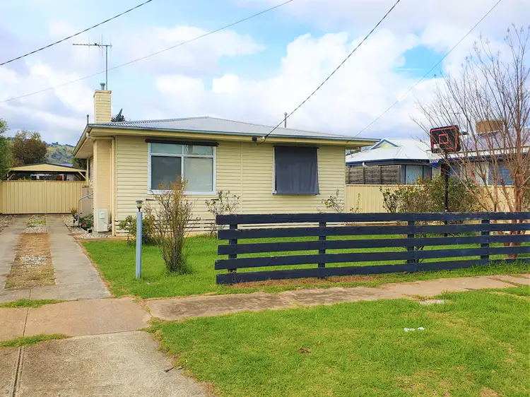 5 Elizabeth Street, Euroa VIC 3666